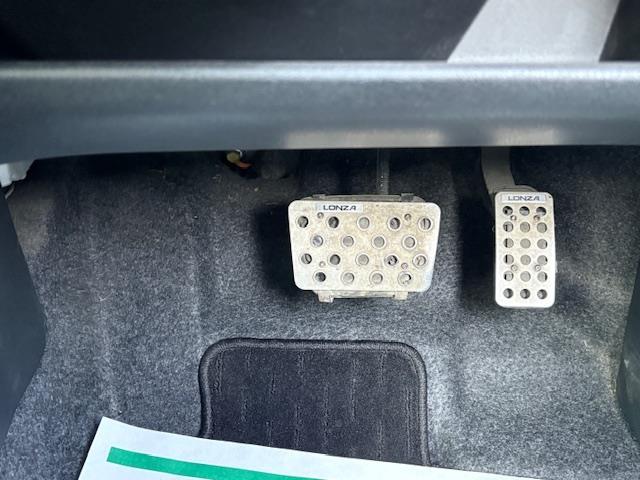 ノート e-パワー X 純正ナビ フルセグ Bluetooth エマージェンシーブレーキ 車線逸脱警報 LEDヘッドライト プッシュスタート スマートキー×2 オートライト オートエアコン レーダー探知機(23枚目)