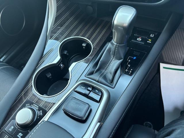 RX RX450h バージョンL 純正12.3型ナビ 全方位カメラ ブラインドスポットモニター 黒革シート 電動リアゲート 全席シートヒーター パワーシート 三眼LEDヘッドライト ヘッドアップディスプレイ レクサスセーフティシステム(20枚目)