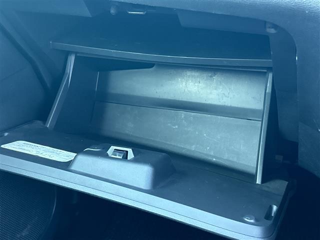 セレナ 　９型ＳＤナビ　フルセグ　Ｂｌｕｅｔｏｏｔｈ　後席モニター　プロパイロット　両側パワースライドドア　バックカメラ　衝突被害軽減システム　レーンキープアシスト　横滑り防止装置　オートマチックハイビーム（39枚目）