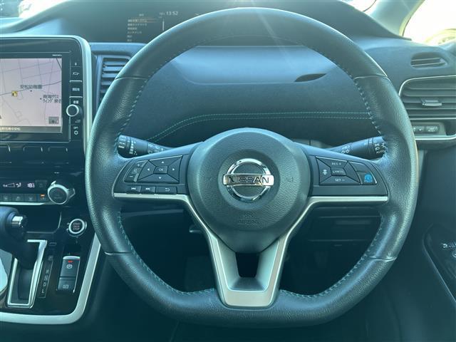 セレナ 　９型ＳＤナビ　フルセグ　Ｂｌｕｅｔｏｏｔｈ　後席モニター　プロパイロット　両側パワースライドドア　バックカメラ　衝突被害軽減システム　レーンキープアシスト　横滑り防止装置　オートマチックハイビーム（43枚目）