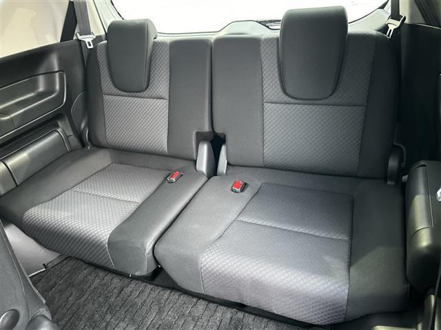 フリードハイブリッド ハイブリッド・Gブラックスタイル 9インチナビ フルセグ Bluetooth バックカメラ 両側パワースライドドア シートヒーター レーダークルーズコントロール 前後ドライブレコーダー ETC フロアーマット サイドバイザー(31枚目)