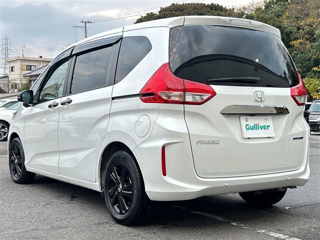 フリードハイブリッド ハイブリッド・Gブラックスタイル 9インチナビ フルセグ Bluetooth バックカメラ 両側パワースライドドア シートヒーター レーダークルーズコントロール 前後ドライブレコーダー ETC フロアーマット サイドバイザー(43枚目)