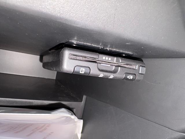 ノート X Vセレクション 純正ナビ フルセグ Bluetooth バックカメラ エマージェンシーブレーキ 車線逸脱警報 ソナー 横滑り防止装置 ステアリングスイッチ アイドリングストップ プッシュスタート スマートキー(11枚目)