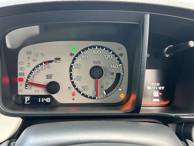 Ｎ－ＯＮＥ オリジナル　ナビ　地デジ　バックカメラ　ハーフレーザーシート　レーダークルーズコントロール　ＬＥＤヘッドライト　スマートキー　フロアーマット　サイドバイザー（4枚目）