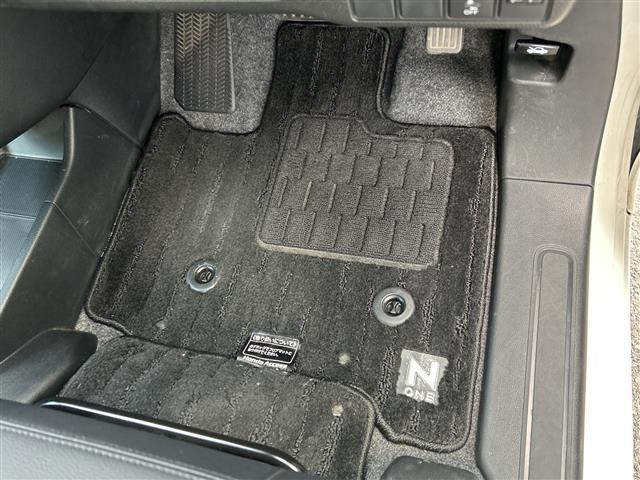 Ｎ－ＯＮＥ オリジナル　ナビ　地デジ　バックカメラ　ハーフレーザーシート　レーダークルーズコントロール　ＬＥＤヘッドライト　スマートキー　フロアーマット　サイドバイザー（21枚目）