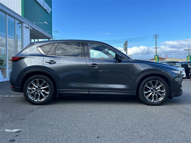 ＣＸ－５ ＸＤ　エクスクルーシブモード　ナビ　フルセグ　Ｂｌｕｅｔｏｏｔｈ　全方位カメラ　レザーシート　シートヒーター　エアーシート　ステアリングヒーター　ＢＯＳＥサウンド　ＢＳＭ　パワーバックドア　前後ドラレコ　ワイヤレス充電　ＥＴＣ（31枚目）