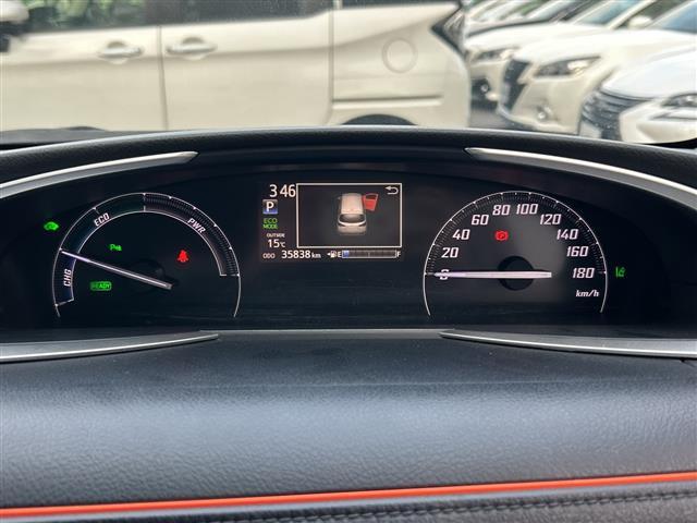 シエンタ ハイブリッドＧ　クエロ　９インチナビ　フルセグ　Ｂｌｕｅｔｏｏｔｈ　全方位カメラ　フリップダウンモニター　両側パワースライドドア　衝突被害軽減システム　レーンキープアシスト　ＥＴＣ　ＬＥＤヘッドライト　ドラレコ（6枚目）