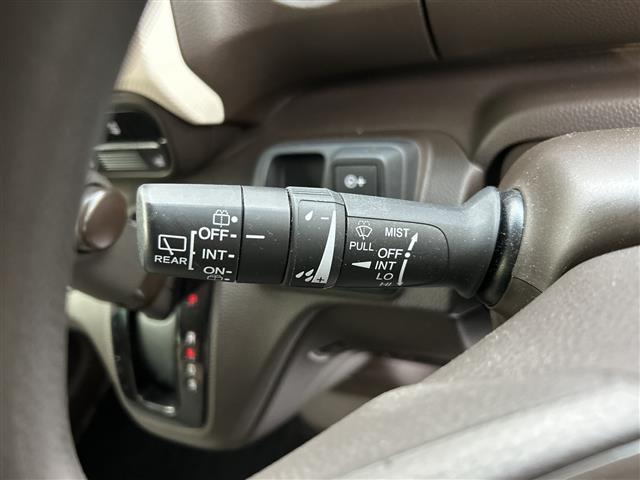 Ｎ－ＢＯＸ Ｌ　ディスプレイオーディオ　バックモニター　衝突被害軽減システム　レーダークルーズコントロール　レーンキープアシスト　片側パワースライドドア　シートヒーター　ＬＥＤヘッドライト　オートライト　スペアキー（7枚目）