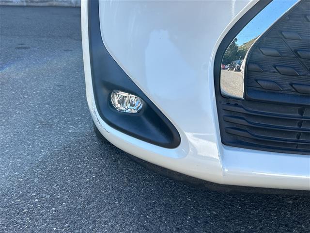 シエンタ ハイブリッドＧ　クエロ　純正ナビ　アラウンドビューモニター　衝突被害軽減システム　クルーズコントロール　レーンキープアシストコーナーセンサー　ＥＴＣ　ＬＥＤヘッドライト　オートライト　両側パワースライドドア　ドラレコ前後（32枚目）