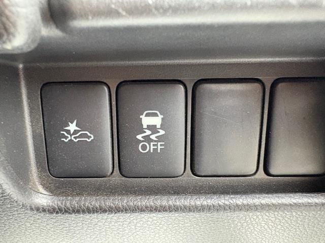 デイズルークス ＨＷＳ　Ｘ　Ｖセレクション　純正ナビ　フルセグ　Ｂｌｕｅｔｏｏｔｈ　ＤＶＤ　エマージェンシーブレーキ　ＨＩＤヘッドライト　ドライブレコーダー　ＥＴＣ　純正アルミホイール　オートライト　プッシュスタート　スマートキー（4枚目）