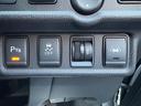 ノート X Vセレクション 純正ナビ フルセグ Bluetooth バックカメラ エマージェンシーブレーキ 車線逸脱警報 ソナー 横滑り防止装置 ステアリングスイッチ アイドリングストップ プッシュスタート スマートキー(5枚目)
