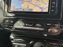 プリウス ＳセーフティプラスＩＩ　ナビ　フルセグ　Ｂｌｕｅｔｏｏｔｈ　バックカメラ　レーダークルーズコントロール　ブラインドスポットモニター　ＡＣ１００Ｖ　前後ドラレコ　スマートキー　マット　バイザー　ＬＥＤヘッドライト（5枚目）