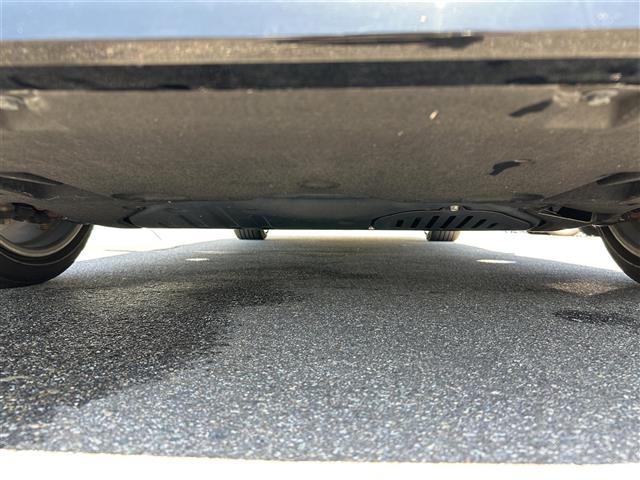 クラウンハイブリッド Ｓ　Ｆｏｕｒ　エレガンススタイルＩＩ　☆フルセグＴＶ　☆メーカーＯＰナビ　☆４ＷＤ　☆ＤＶＤ再生　☆ドライブレコーダー純正　☆ビルトインＥＴＣ　☆クルーズコントロール　☆クリアランスソナー☆ブラインドスポットモニター（39枚目）