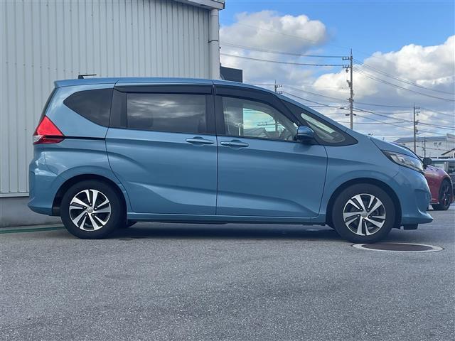 フリード Ｇ・ホンダセンシング　純正７インチナビ／フルセグＴＶ／Ｂｌｕｅｔｏｏｔｈ／ＤＶＤ再生／バックカメラ／両側パワースライドドア／スマートキー／レーダークルーズコントロール／レーンキープアシスト／ビルトインＥＴＣ（34枚目）