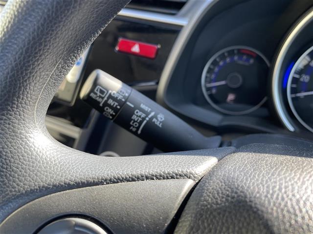 フィット 13G・Lパッケージ 4WD/ワンオーナー/純正7インチナビ/ワンセグTV/Bluetooth/DVD再生/バックカメラ/ドライブレコーダー/LEDオートライト/ETC/ステアリングスイッチ/ホイール付冬タイヤ4本別に有(6枚目)