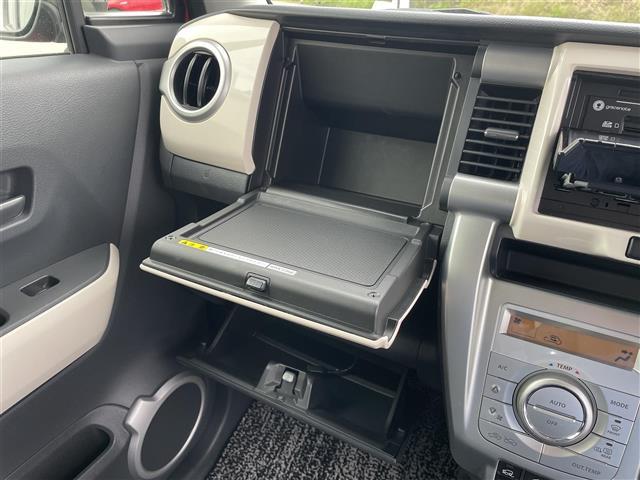 ハスラー G 4WD/ワンオーナー/純正8インチナビ/フルセグTV/DVD再生/Bluetooth/バックカメラ/運転席助手席シートヒーター/ハーフレザーシート/衝突軽減ブレーキ/レーンディパーチャー/ETC(10枚目)