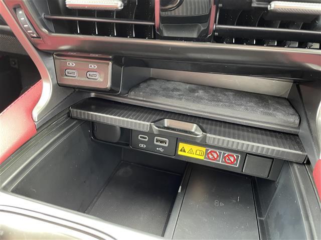 RX RX350 Fスポーツ パノラミックビューモニター/赤レザーシート/メーカーナビ/フルセグTV/Bluetooth/レーダークルコン/ブラインドスポットモニター/パワーバックドア/全席シートヒータ/全席エアシート/(10枚目)