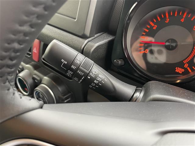 ジムニーノマド FC ワンオーナー/シートヒーター/クルーズコントロール/スズキセーフティサポート/LEDヘッドライト/フォグライト/フロアマット/ドアバイザー(12枚目)