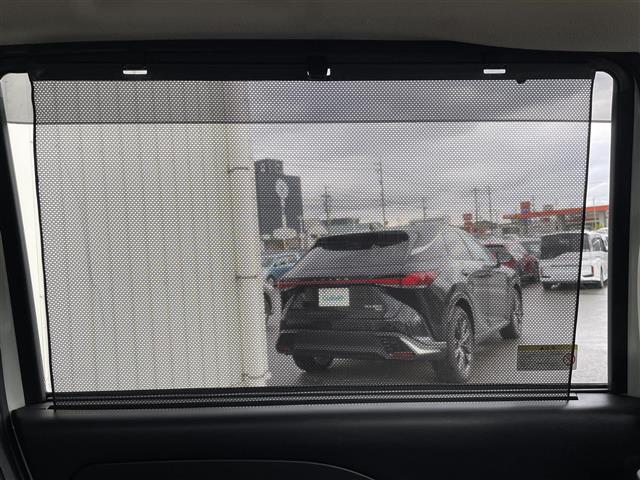 セレナ 　純正７インチナビ／フルセグＴＶ／Ｂｌｕｅｔｏｏｔｈ／ＤＶＤ再生／ミュージックサーバー／ＥＴＣ／ドライブレコーダー／クルーズコントロール／両側パワースライドドア／ＬＥＤヘッドライト／（14枚目）