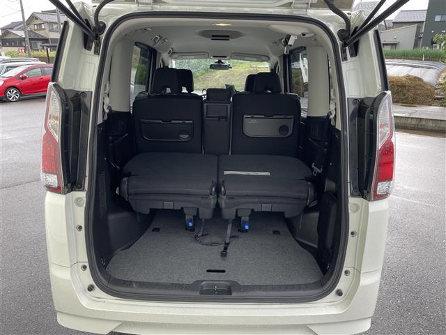 セレナ 　純正７インチナビ／フルセグＴＶ／Ｂｌｕｅｔｏｏｔｈ／ＤＶＤ再生／ミュージックサーバー／ＥＴＣ／ドライブレコーダー／クルーズコントロール／両側パワースライドドア／ＬＥＤヘッドライト／（26枚目）