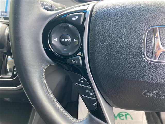 オデッセイ アブソルート　ホンダセンシング　純正ナビ　両側パワースライドドア　バックカメラ　ビルトインＥＴＣ２．０　クルコン　ホンダセンシング　ＬＥＤヘッドランプ　オートライト　革巻きステアリング　運転席パワーシート　純正１７インチＡＷ　禁煙車（15枚目）