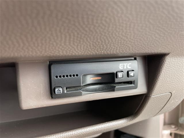 アルトラパンショコラ X ワンオーナー/4WD/社外7インチナビ/ワンセグTV/DVD再生/Bluetooth/バックカメラ/前後ドライブレコーダー/ビルトインETC/スマートキー/HIDオートライト(6枚目)