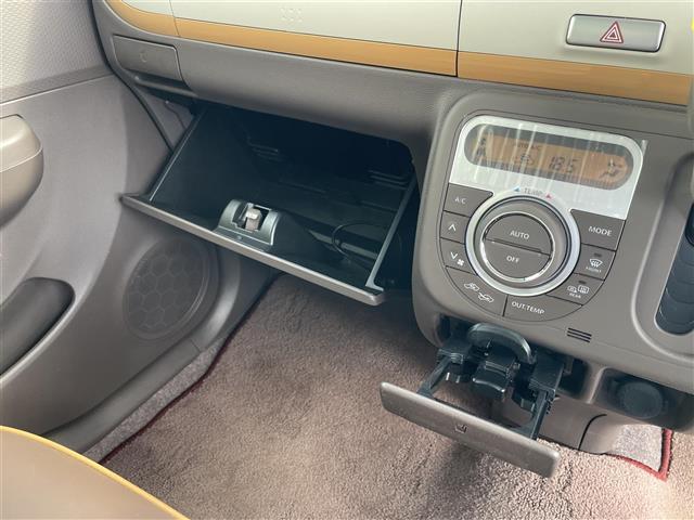 アルトラパンショコラ X ワンオーナー/4WD/社外7インチナビ/ワンセグTV/DVD再生/Bluetooth/バックカメラ/前後ドライブレコーダー/ビルトインETC/スマートキー/HIDオートライト(10枚目)