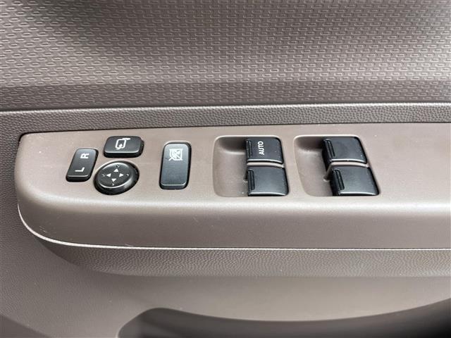 アルトラパンショコラ X ワンオーナー/4WD/社外7インチナビ/ワンセグTV/DVD再生/Bluetooth/バックカメラ/前後ドライブレコーダー/ビルトインETC/スマートキー/HIDオートライト(16枚目)