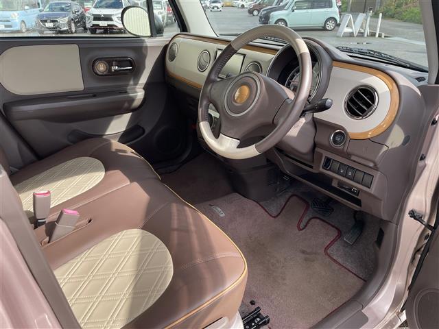 アルトラパンショコラ X ワンオーナー/4WD/社外7インチナビ/ワンセグTV/DVD再生/Bluetooth/バックカメラ/前後ドライブレコーダー/ビルトインETC/スマートキー/HIDオートライト(17枚目)