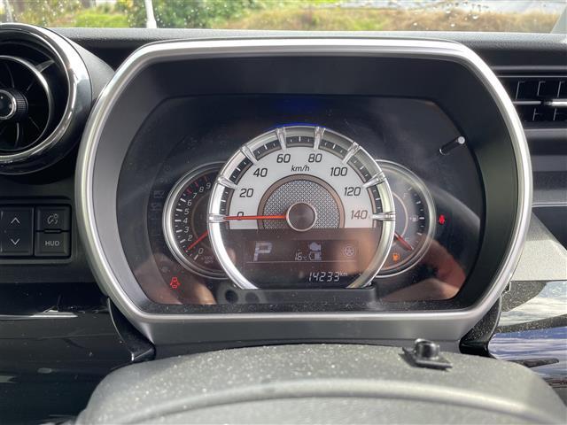 スペーシアカスタム ハイブリッドXS 純正ナビ/フルセグTV/DVD再生/Bluetooth/アラウンドビューモニター/両側パワースライドドア/ハーフレザーシート/運転席助手席シートヒーター/ビルトインETC/コーナーセンサー(5枚目)