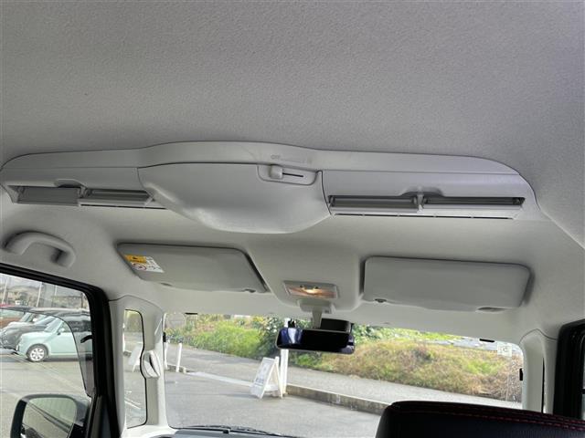 スペーシアカスタム ハイブリッドXS 純正ナビ/フルセグTV/DVD再生/Bluetooth/アラウンドビューモニター/両側パワースライドドア/ハーフレザーシート/運転席助手席シートヒーター/ビルトインETC/コーナーセンサー(6枚目)