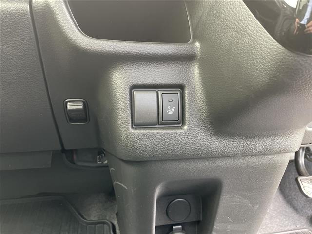 スペーシアカスタム ハイブリッドXS 純正ナビ/フルセグTV/DVD再生/Bluetooth/アラウンドビューモニター/両側パワースライドドア/ハーフレザーシート/運転席助手席シートヒーター/ビルトインETC/コーナーセンサー(16枚目)