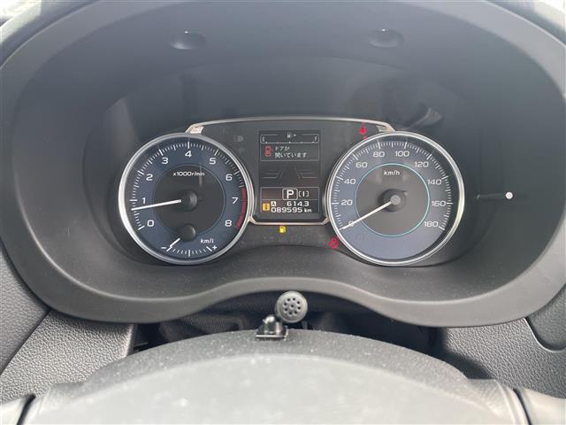 XV 2.0i-L アイサイト 7インチナビ/フルセグTV/Bluetooth/DVD再生/Bカメラ/ビルトインETC/スマートキー/前席パワーシート/HIDオートライト/フォグライト/STiリアスポイラー/プッシュスタートエンジン(5枚目)