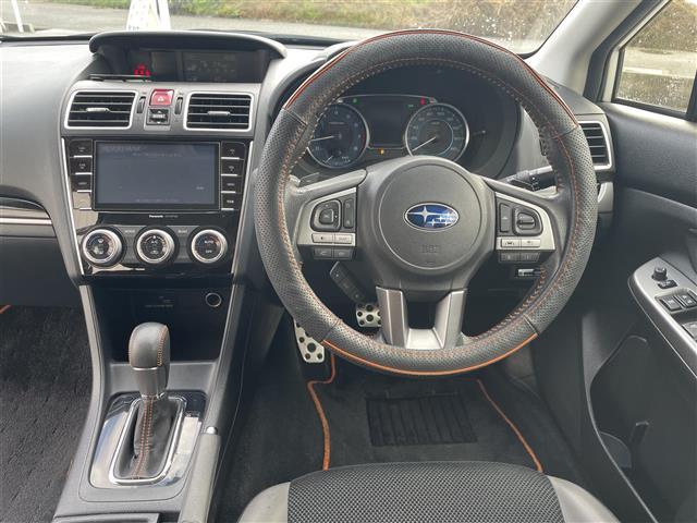 XV 2.0i-L アイサイト 7インチナビ/フルセグTV/Bluetooth/DVD再生/Bカメラ/ビルトインETC/スマートキー/前席パワーシート/HIDオートライト/フォグライト/STiリアスポイラー/プッシュスタートエンジン(17枚目)