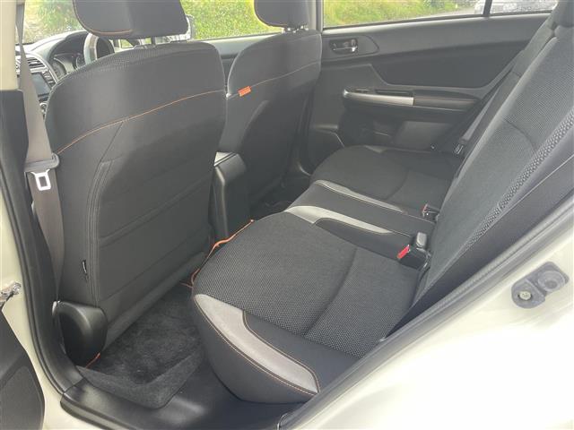 XV 2.0i-L アイサイト 7インチナビ/フルセグTV/Bluetooth/DVD再生/Bカメラ/ビルトインETC/スマートキー/前席パワーシート/HIDオートライト/フォグライト/STiリアスポイラー/プッシュスタートエンジン(25枚目)