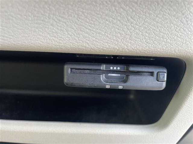 ルークス X ワンオーナー/アラウンドビューモニター/純正9インチナビ/フルセグTV/Bluetooth/DVD再生/ETC/両側自動ドア/衝突軽減ブレーキ/ハイビームアシスト/前後ドライブレコーダーステアスイッチ(12枚目)