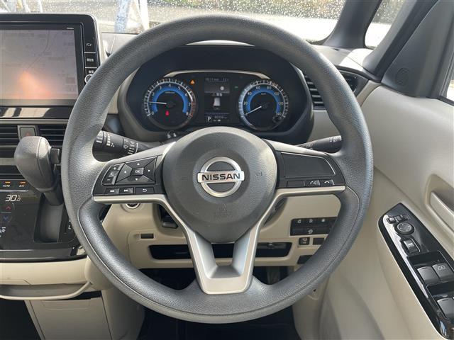 ルークス X ワンオーナー/アラウンドビューモニター/純正9インチナビ/フルセグTV/Bluetooth/DVD再生/ETC/両側自動ドア/衝突軽減ブレーキ/ハイビームアシスト/前後ドライブレコーダーステアスイッチ(18枚目)