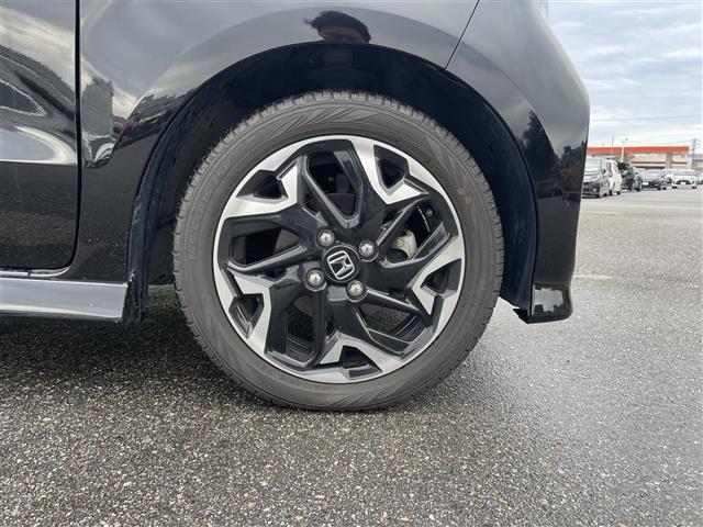 N-BOXカスタム G・EXターボホンダセンシング 純正8インチナビ/フルセグTV/Bluetooth/DVD再生/Bカメラ/両側パワースライドドア/前後ドライブレコーダー/ハーフレザーシート/ビルトインETC/レーダークルコン/レーンキープ(32枚目)