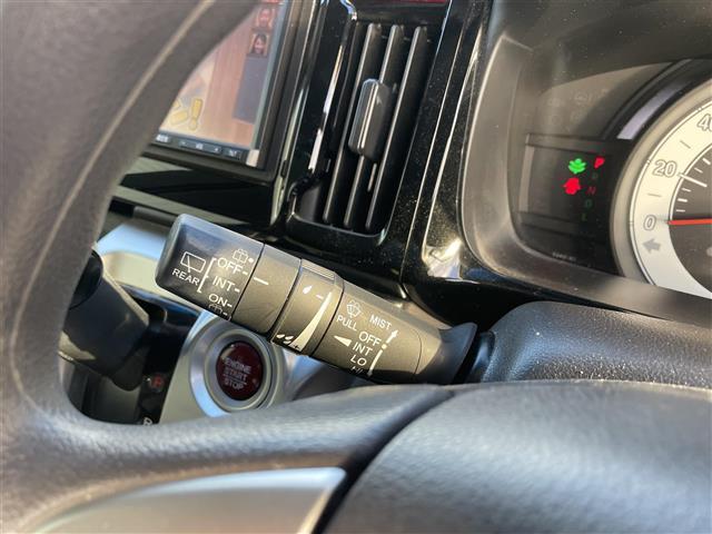 Ｎ－ＷＧＮ Ｇ・Ｌパッケージ　４ＷＤ／ワンオーナ－／社外７インチナビ／フルセグＴＶ／ＤＶＤ再生／バックカメラ／ビルトインＥＴＣ／運転席助手席シートヒーター／シティブレーキアシスト／ホイール付き冬タイヤ４本積み込み／スマートキー（8枚目）