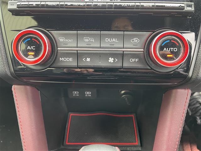 WRX S4 STIスポーツアイサイト サンルーフ/純正8インチナビ/フルセグTV/Bluetooth/DVD再生/Sカメラ/Bカメラ/クスコ車高調/BLITZタワーバー/ENKEIアルミ付夏タイヤ4本有/ETC/ハーフレザーシートヒーター(7枚目)