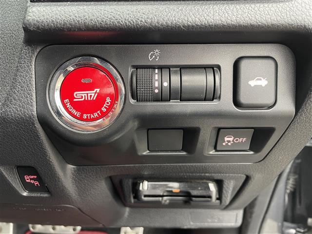 WRX S4 STIスポーツアイサイト サンルーフ/純正8インチナビ/フルセグTV/Bluetooth/DVD再生/Sカメラ/Bカメラ/クスコ車高調/BLITZタワーバー/ENKEIアルミ付夏タイヤ4本有/ETC/ハーフレザーシートヒーター(16枚目)