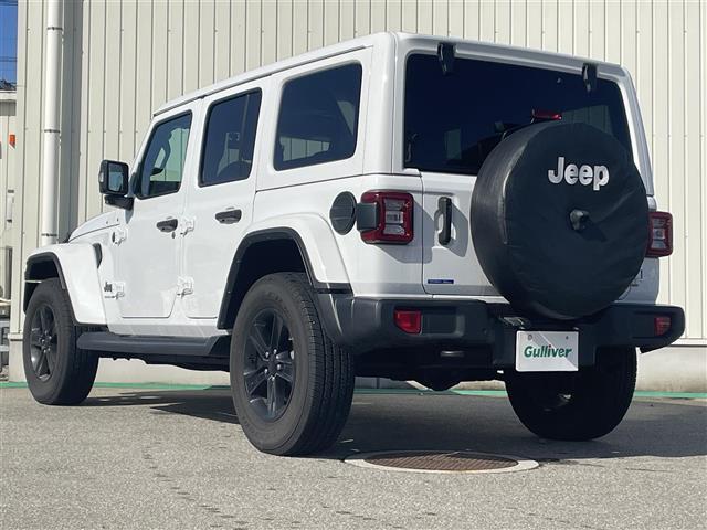 ジープ・ラングラーアンリミテッド サハラ アルティテュード ワンオーナー/黒革/ナビ/フルセグTV/Bluetooth/フロントカメラ/サイドカメラ/リアカメラ/レーダークルーズコントロール/純正AW付冬タイヤ4本有/ETC/AC100V電源(43枚目)