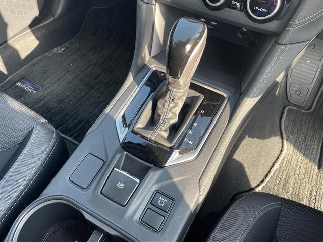 インプレッサスポーツ 2.0i-Lアイサイト 社外ナビTV/Bluetooth/バックカメラ/スマートキー/プッシュスタートエンジン/レーダークルーズコントロール/レーンキープアシスト/ブラインドスポットモニター/パドルシフト/電動パーキング(14枚目)