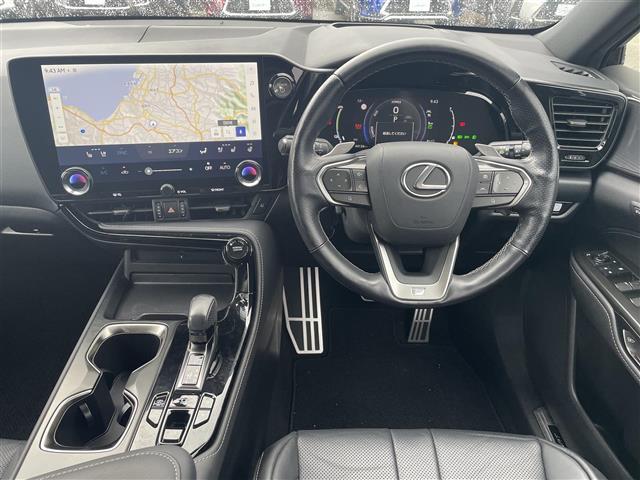 NX NX450h+ Fスポーツ 4WD/パノラミックビューモニター/ブラックレザー/メーカーナビ/フルセグTV/Bluetooth/DVD再生/レクサスセーフティシステム/クリアランスソナー/前後ドライブレコーダー/ビルトイン2.0(18枚目)