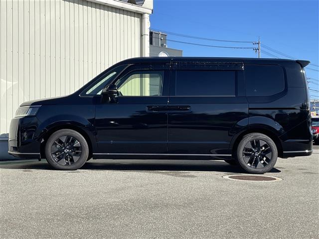 ステップワゴン ｅ：ＨＥＶスパーダ　メーカーナビ／フルセグＴＶ／Ｂｌｕｅｔｏｏｔｈ／ＤＶＤ再生／アラウンドビューモニター／両側パワースライドドア／レーダークルコン／レーンキープ／ブラインドスポットモニター／ハーフレザー／ビルトインＥＴＣ（35枚目）