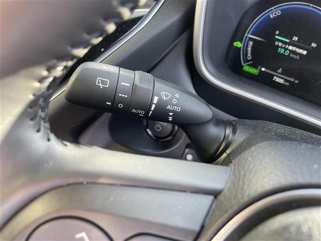 カローラクロス ハイブリッド　Ｚ　ワンオーナー／パノラミックビューモニター／Ｍナビ／フルセグＴＶ／Ｂｌｕｅｔｏｏｔｈ／寒冷地仕様／ビルトインＥＴＣ２．０／運転席助手席シートヒーター／ＴＶキット／アルミホイール付冬タイヤ４本有り（13枚目）