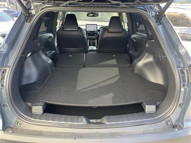 カローラクロス ハイブリッド　Ｚ　ワンオーナー／パノラミックビューモニター／Ｍナビ／フルセグＴＶ／Ｂｌｕｅｔｏｏｔｈ／寒冷地仕様／ビルトインＥＴＣ２．０／運転席助手席シートヒーター／ＴＶキット／アルミホイール付冬タイヤ４本有り（26枚目）