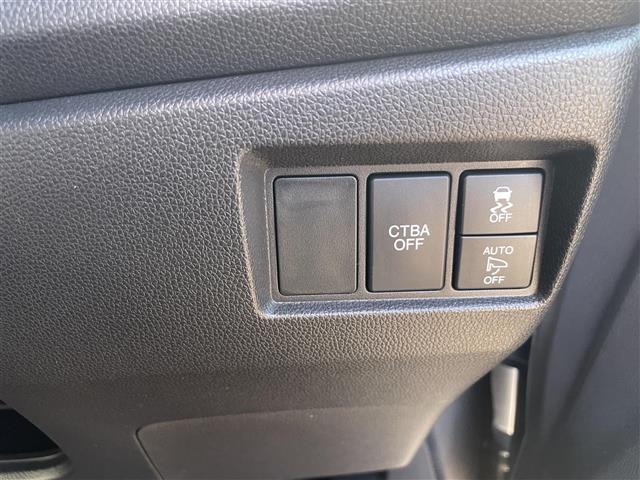 Ｎ－ＷＧＮカスタム Ｇ　ＳＳパッケージ　安心パッケージ／純正７インチナビ／フルセグＴＶ／ＤＶＤ再生／Ｂｌｕｅｔｏｏｔｈ／Ｂカメラ／ハーフレザー／ビルトインＥＴＣ／クルーズコントロール／スマートキー／ＬＥＤオートライト／ＬＥＤフォグライト（14枚目）