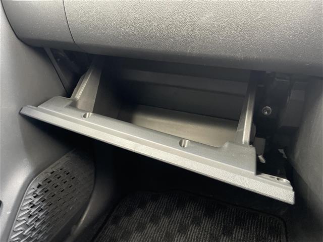 ムーヴ カスタム　Ｘ　ＶＳ　ＳＡＩＩＩ　ワンオーナー／パノラミックビューモニター／ナビ／フルセグＴＶ／Ｂｌｕｅｔｏｏｔｈ／ＤＶＤ再生／シートヒーター／スマートキー／プッシュスタート／衝突軽減ブレーキ／オートマチックハイビーム（8枚目）