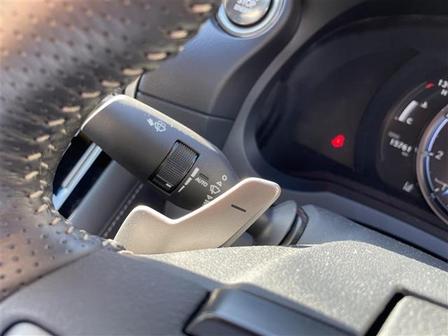 ＩＳ ＩＳ３００　ＦスポーツモードブラックＳ　サンルーフ／オレンジキャリパー／ＲＳＲローダウンサス／純正サスペンション有／パノラミックビューモニター／純正メーカーナビ／フルセグＴＶ／Ｂｌｕｅｔｏｏｔｈ／ハーフレザー／シートヒーター／エアシート（11枚目）